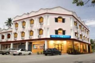 Hotel Lam Seng Pantai Remis Exterior foto