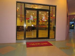 Hotel Lam Seng Pantai Remis Exterior foto